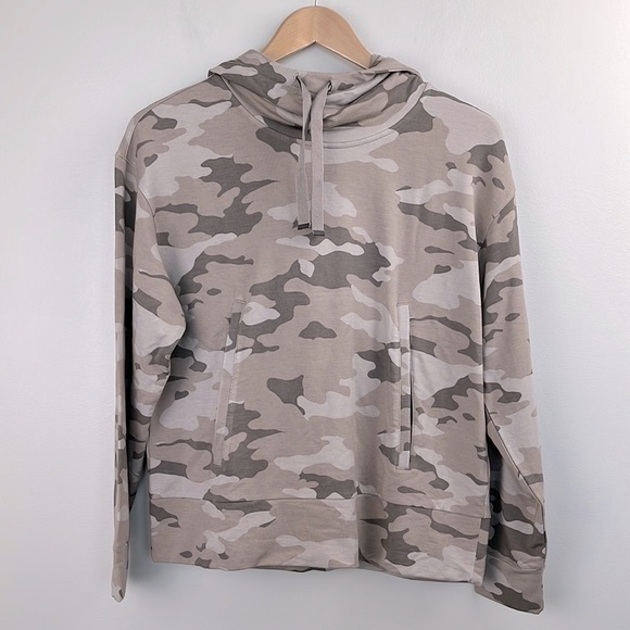 Banana Republic Ultra Soft Baby Terry Camo Hoodie Sweatshirt - Picture 1 of 9
